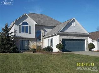 16228 Pine Lake Forest Ct, Linden, MI