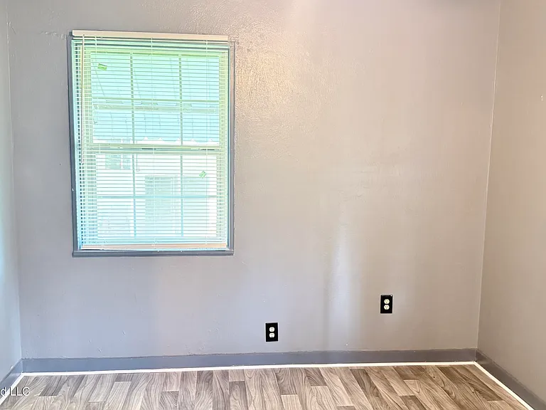 2904 Woodside Dr — Photo 22