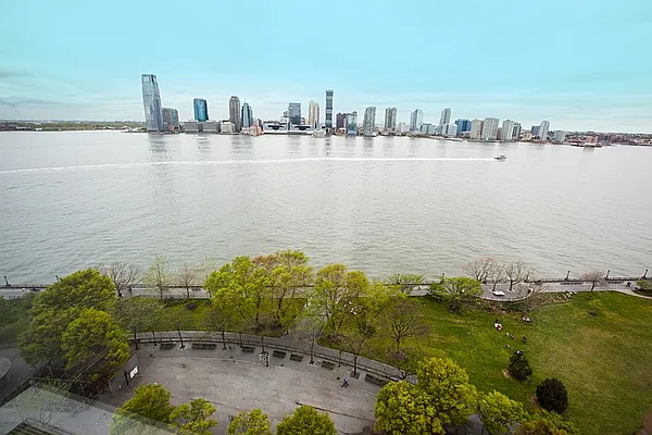 Rented by LG Fairmont Group | media 54