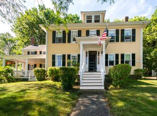 29 First Parish Rd, Scituate, MA 02066