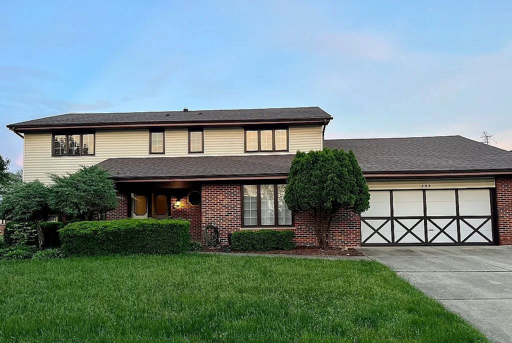 309 Ridgemoor Dr photo 1