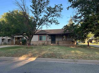 1602 Walnut St, Kingman, KS 67068