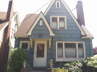 8248 16th Ave NE, Seattle, WA 98115