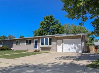 2214 Academy Rd, Minot, ND 58703