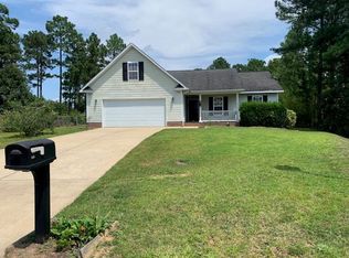 105 Washington Ct, Raeford, NC 28376