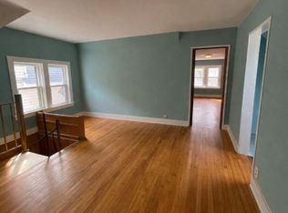1128 E Clarke St #1128A, Milwaukee, WI 53212