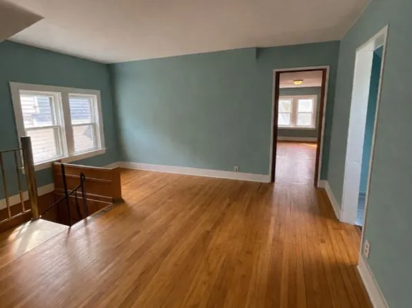 1128 E Clarke St, Milwaukee, WI