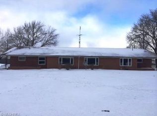 23624 Georgetown Rd, Homeworth, OH 44634
