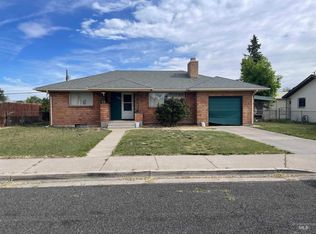 228 Borah Ave W, Twin Falls, ID 83301