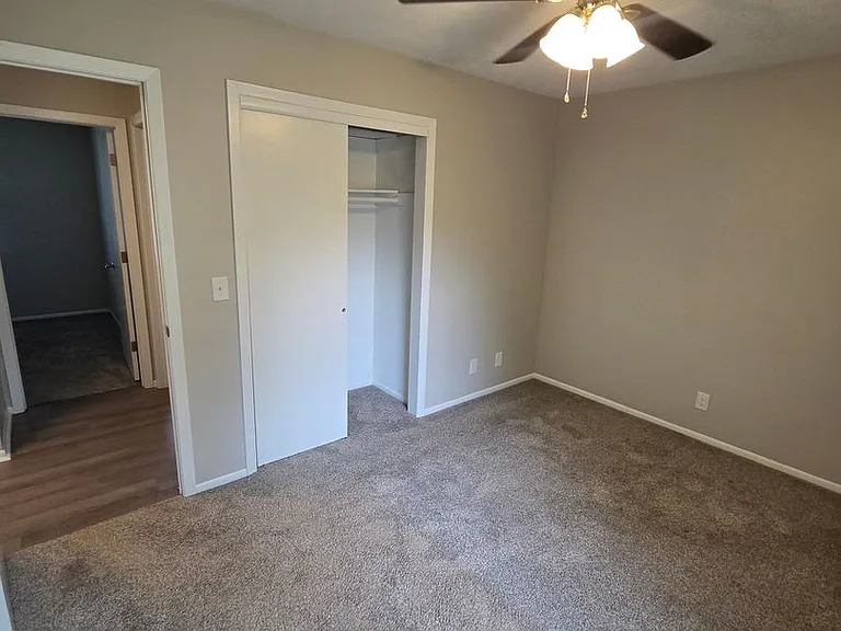 8811 Sprague Cir — Photo 6