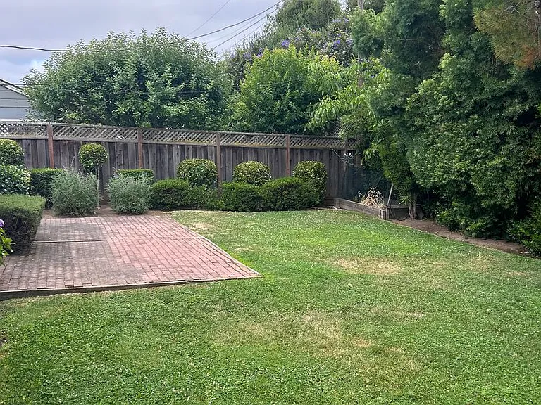 1032 Northwood Dr — Photo 17