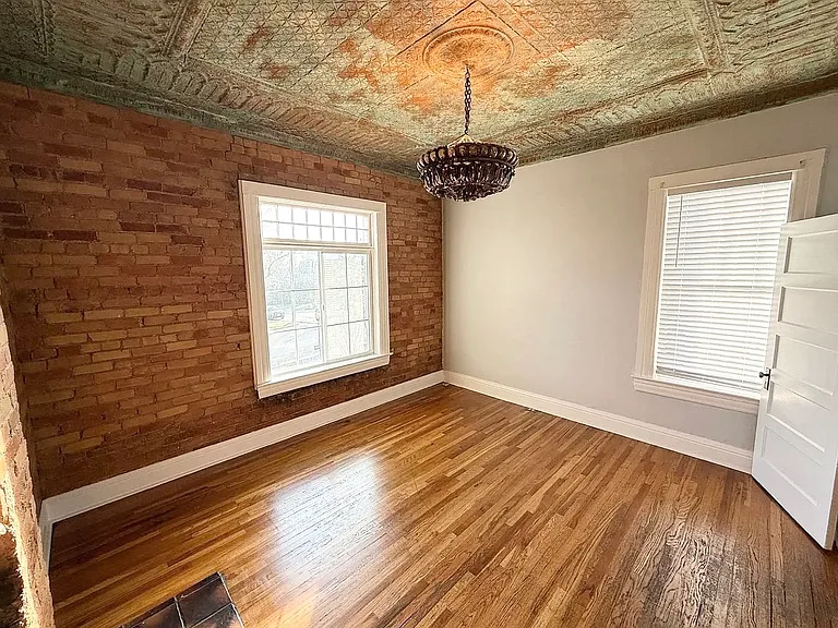 253 E 5th Ave #1 — Photo 7