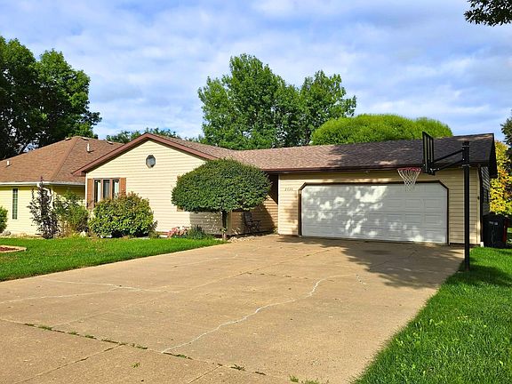 2nd image of 2606 William Cir