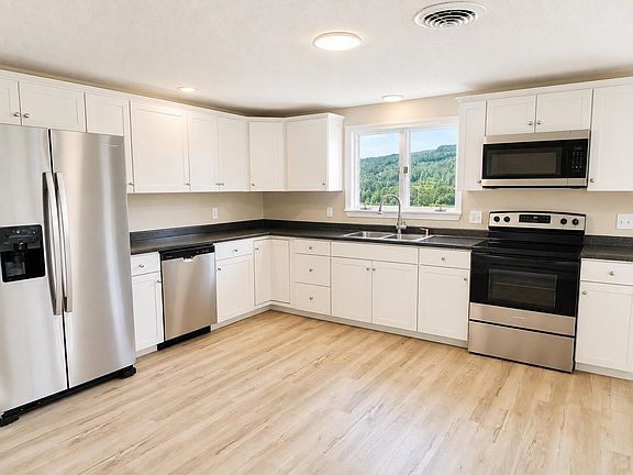 5th image of 504 Fontaine Road
