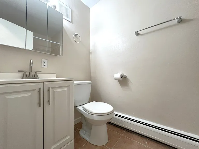 316 E Cheltenham Ave #2 — Photo 6
