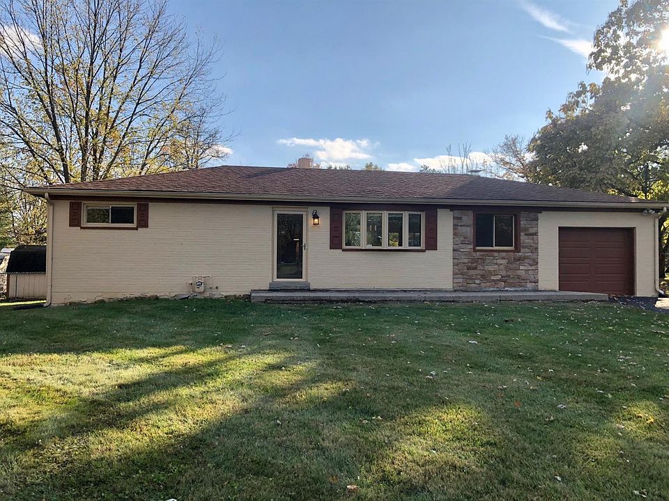 1st image of 3125 Vivian Dr