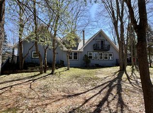 7123 Hiawatha Dr, Frederic, MI 49733