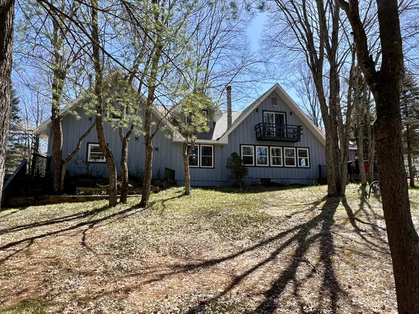 7123 Hiawatha Dr, Frederic, MI 49733