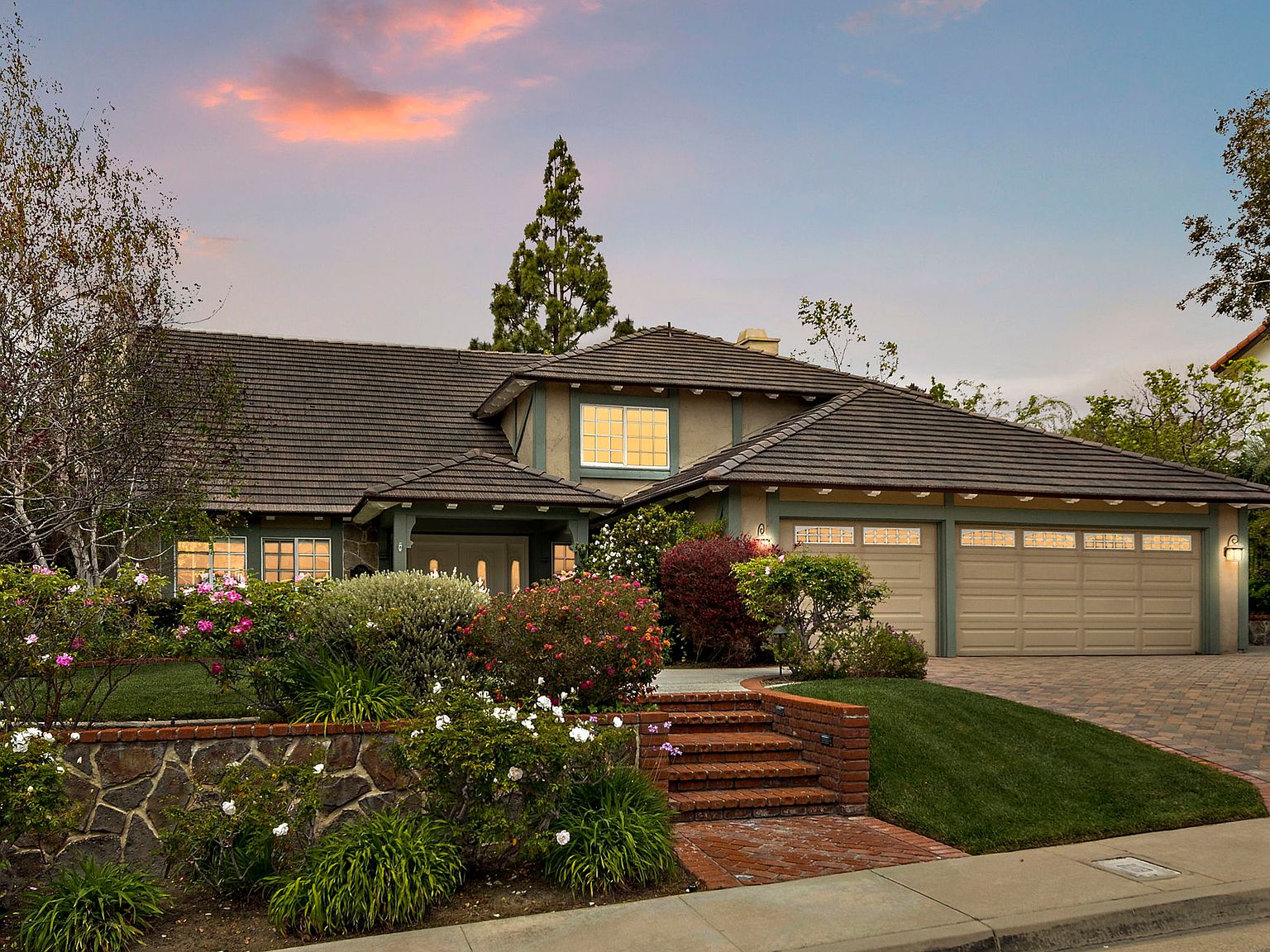 784 S Goldfinch Way, Anaheim, CA 92807 | Zillow