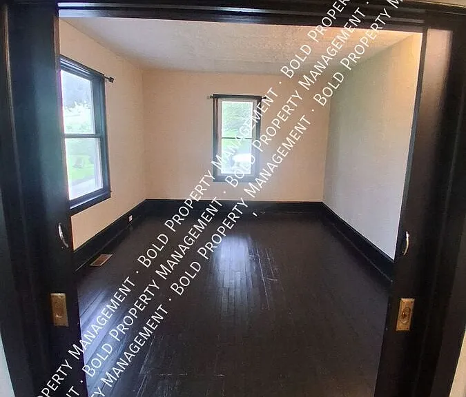 245 Main St #A — Photo 2