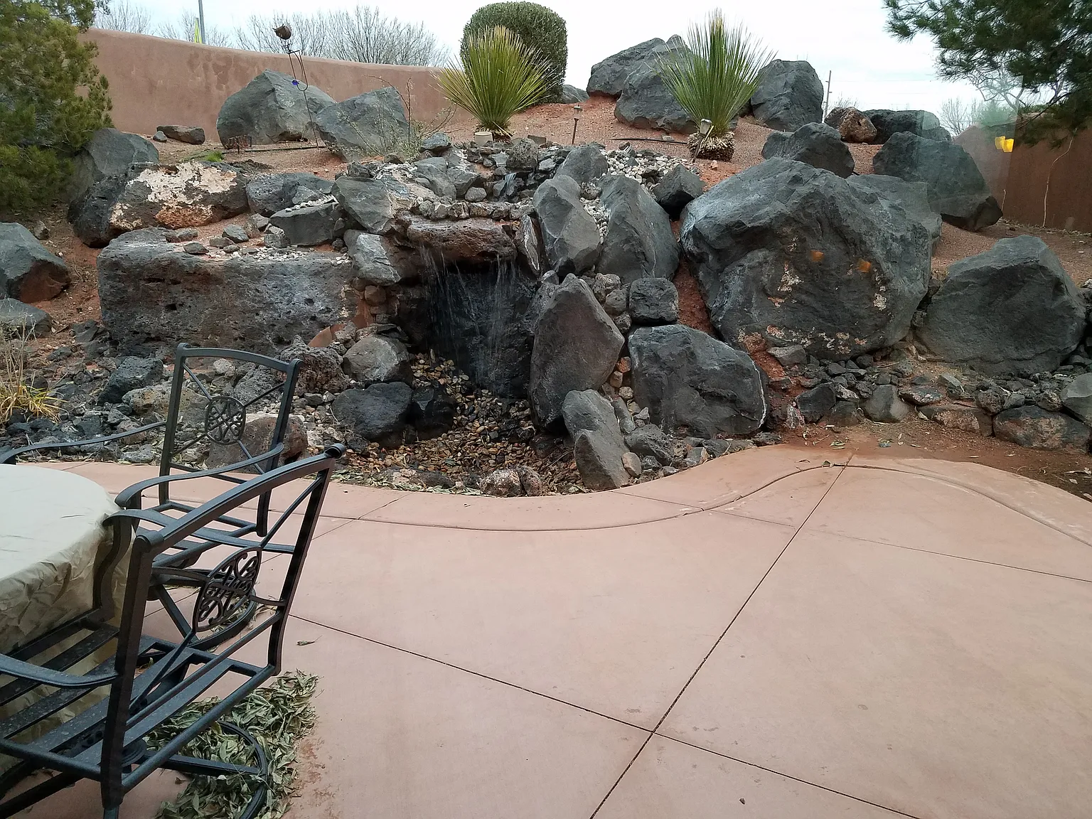 3 bed, 2400 sqft, $2,995 — Photo 3