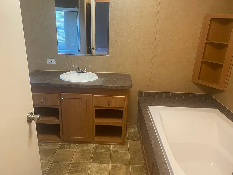 5230 Mechanic St — Photo 3