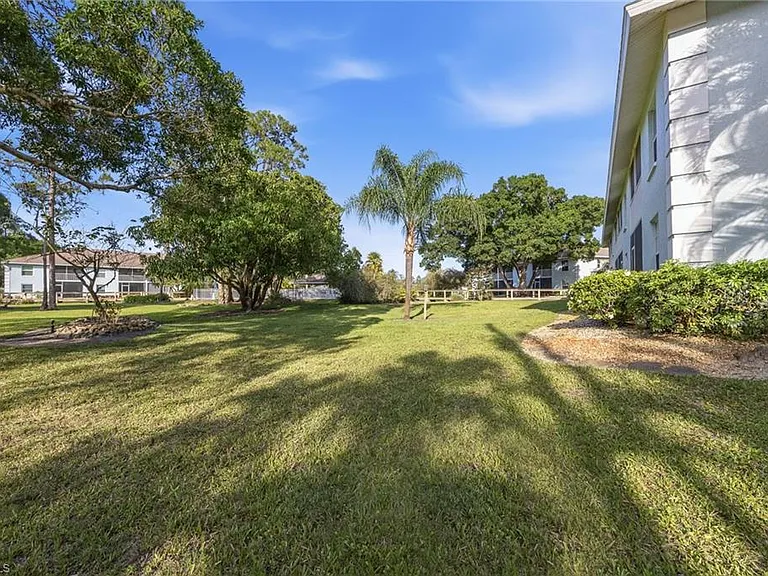 5737 Whitaker Rd #C101 — Photo 26
