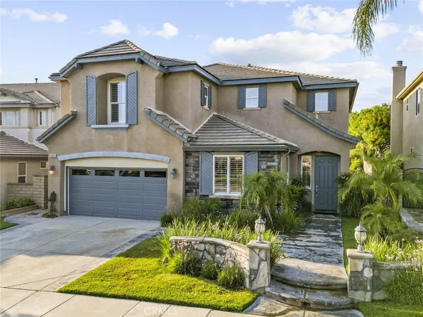 29243 Discovery Ridge Dr, Saugus, CA 91390