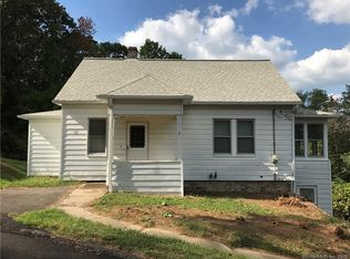 2 Curry Hill Rd, Seymour, CT 06483