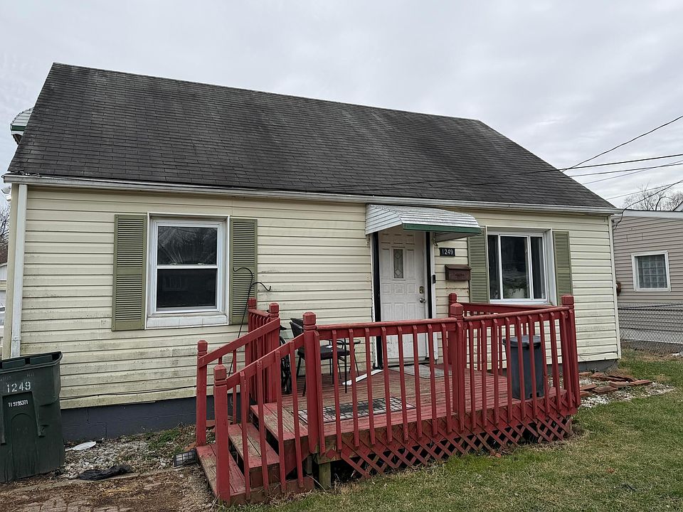 1st image of 1249 Evergreen Rd