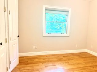 (Undisclosed Address), Great Neck, NY 11023