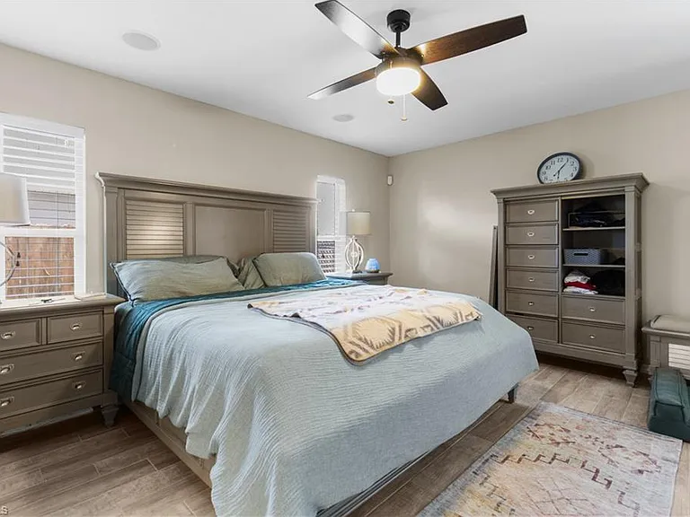 11568 Forest Mere Dr — Photo 18
