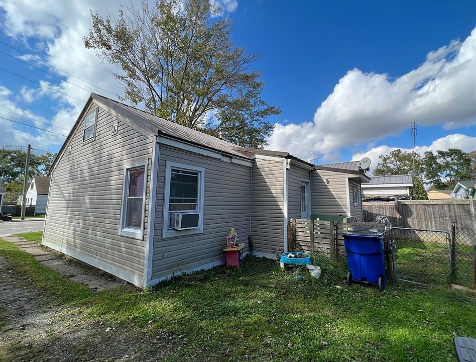 13 McNaughton Ave, Chatham Kent, ON N8A 1R7 MLS 23020965 Zillow
