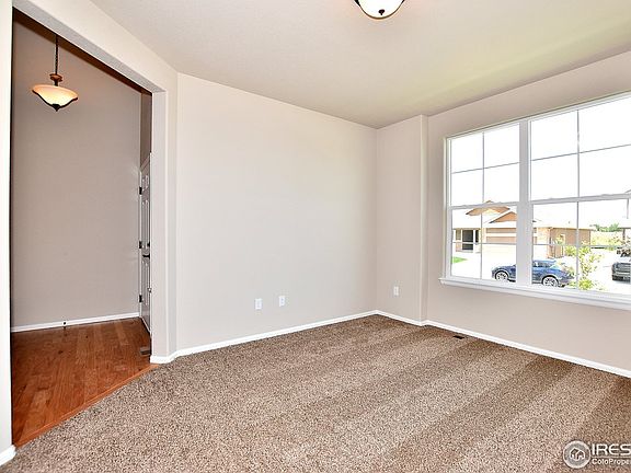 5th image of 809 Mt Sneffels Ave
