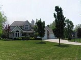 3863 Hiawatha Meadows Dr, Mount Pleasant, MI 48858