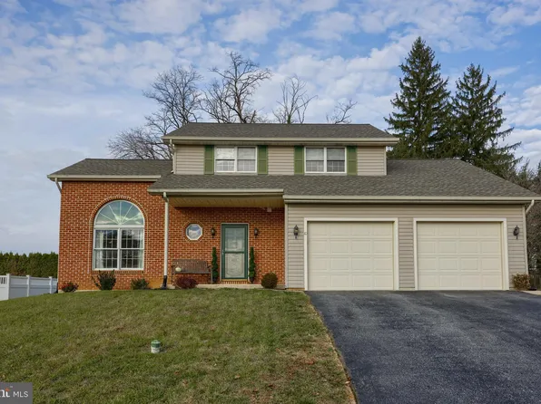 10 Foxchase Ln #L-0005, Lebanon, PA 17042