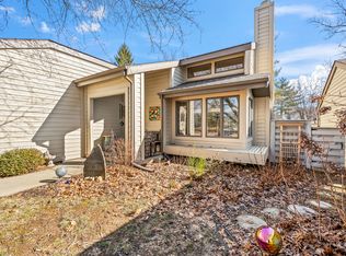 827 Carya Ln, Columbus, IN 47201