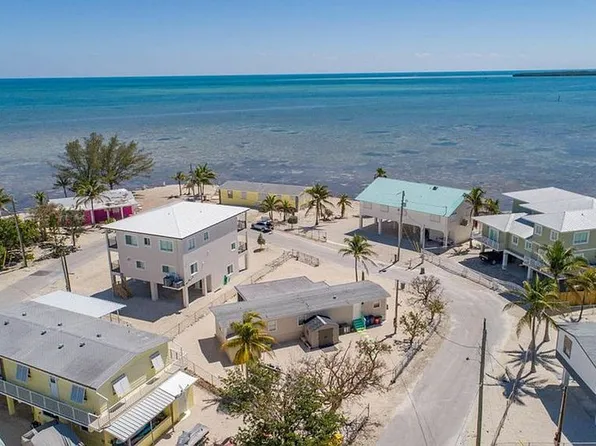 136 Blue Harbor Dr, Tavernier, FL 33070