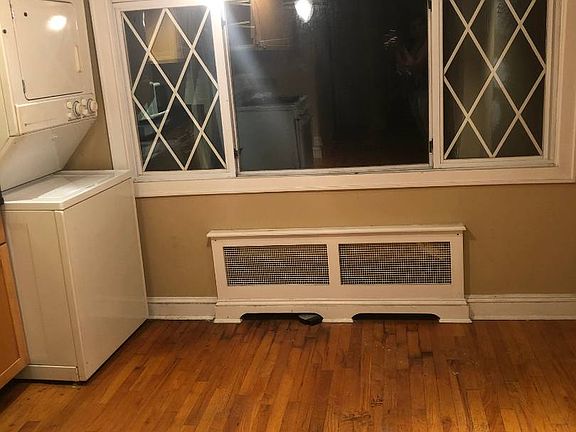 5th image of 44 Northfield Ave #1