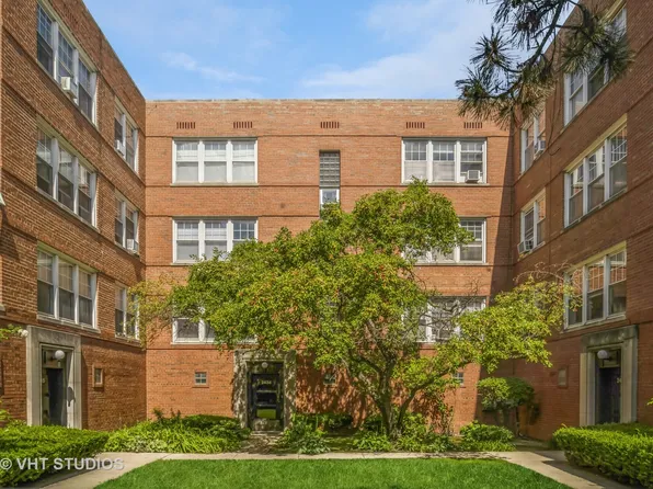 2436 W Farragut Ave APT 3A, Chicago, IL 60625