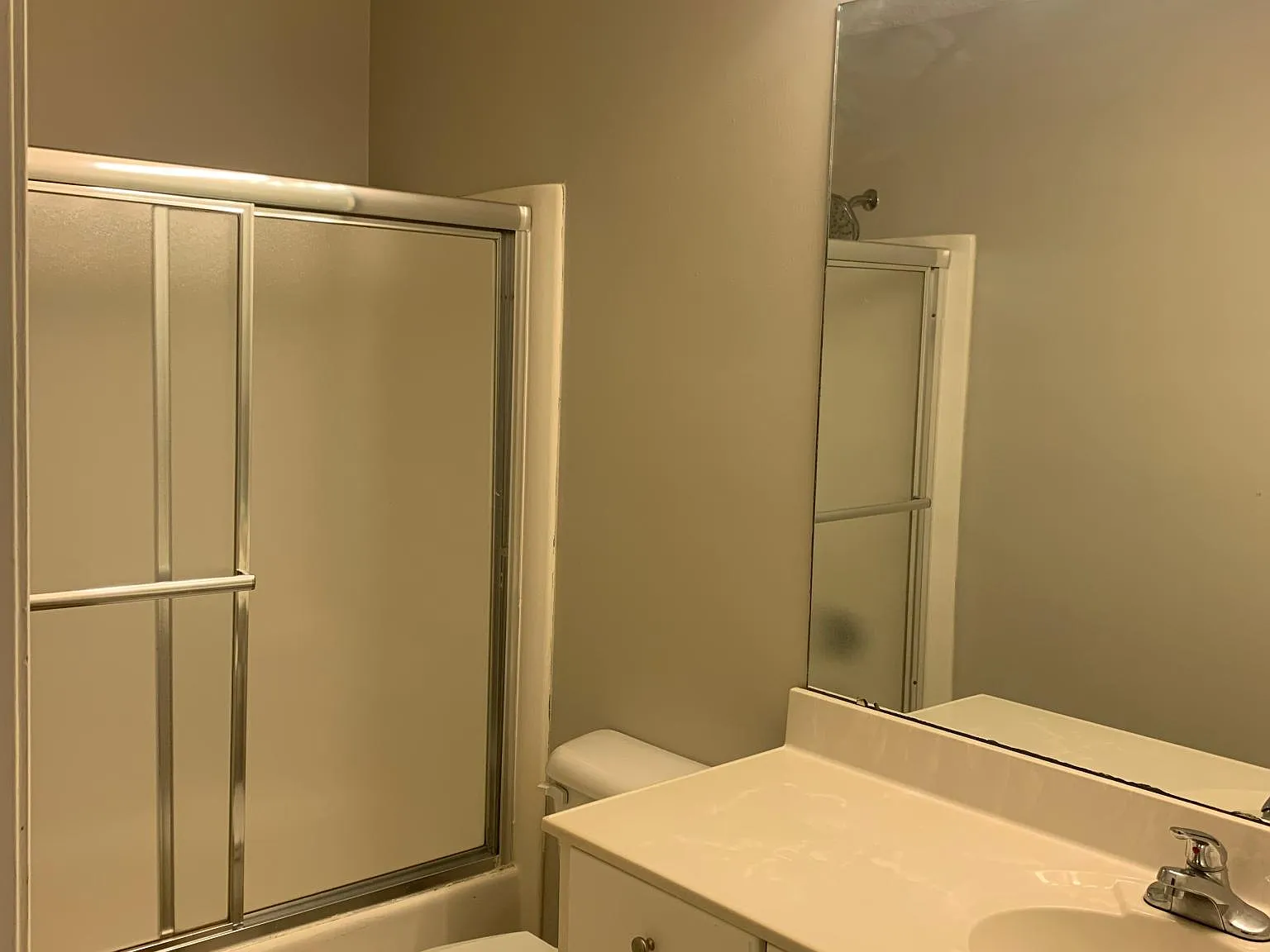 2 bed, 1250 sqft, $1,495 — Photo 2
