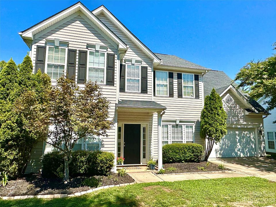 1st image of 13442 Planters Row Dr