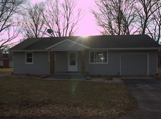 202 N Highland Ct, Oxford, IN 47971