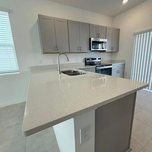 3208 Skyline Loop — Photo 14