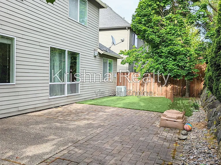 13632 NW Henninger Ln — Photo 12