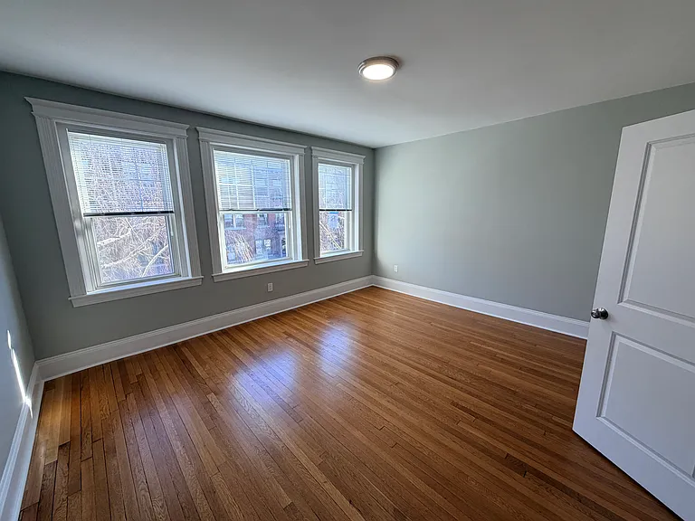 32 Park Vale Ave #5 — Photo 6