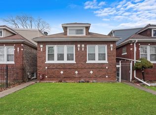 7146 S Maplewood Ave, Chicago, IL 60629