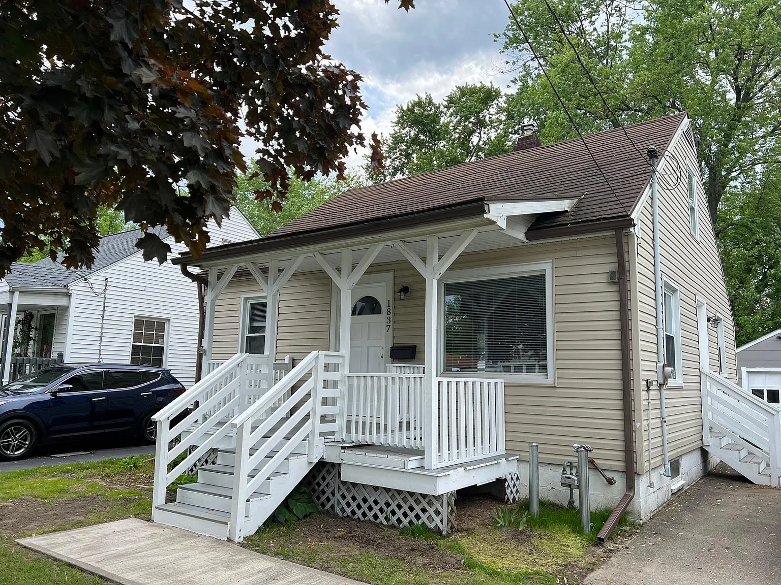 3 bed, 1112 sqft, $1,450 — Photo 1