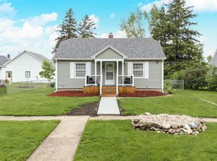 105 E Henry St, Pontiac, IL 61764