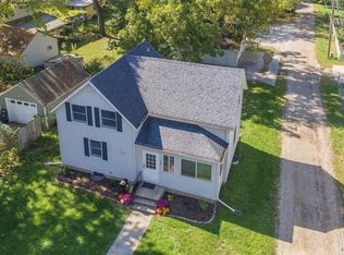 209 N Maple Ave, Ames, IA 50010